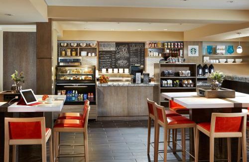 Calabasas Hotel | The Anza-a Calabasas Hotel