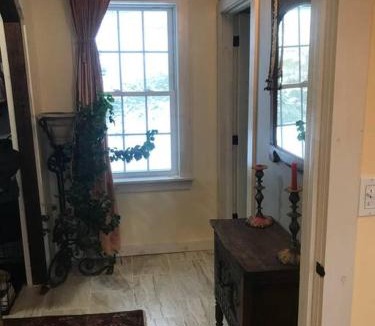 Rochester Apartment | The Apartment at Sky Hollow