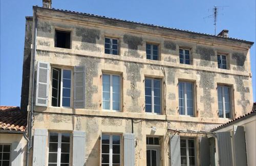 Saint-Jean-d'Angely House | The Apartment