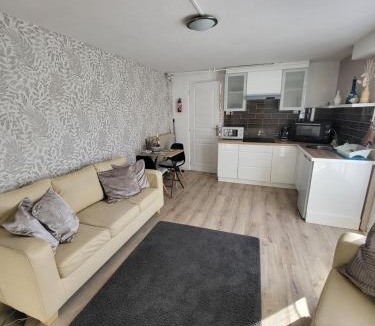 Saint-Rabier Apartment | The apartment