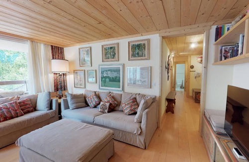 St. Moritz Apartment | The apartment house St.