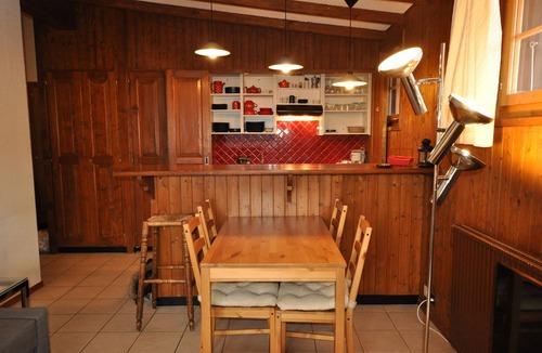 Barboleusaz Apartment | The apartment is located in La Barboleuse, approx. 150m from the Croix-de-Chaux - Gryon ski slope li