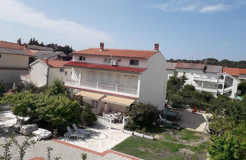 Banjol Apartment | The Apartment is on the Ground Floor - 1 Entire Floor 110 m2
