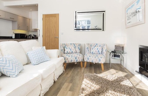 Dartmouth Apartment | The Apartment, Newcomen Road