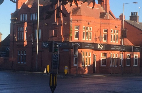 Whitefield Hotel | The Apartment No 2 the Old Red King Pub