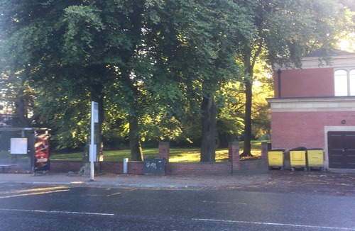 Whitefield Hotel | The Apartment No 2 the Old Red King Pub