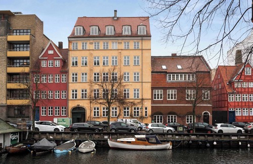 Christianshavn Apartment | The Apartment Upstairs by Boutique | Canal PH