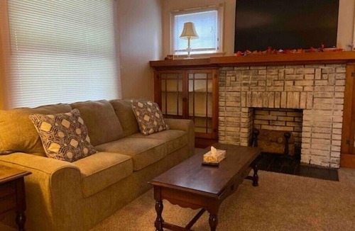 Weirton Apartment | The Apartment