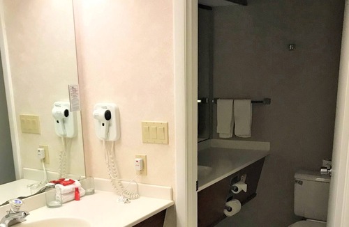 South Richland Apartment | The Apartment with a whirlpool - Amon park Studios