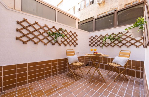 Sant Francesc Apartment | The Apolo Loft in Downtown by Florit Flats