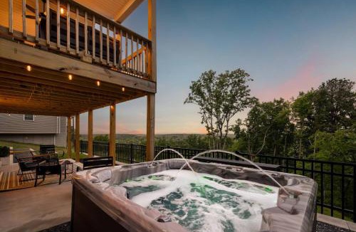 Front Royal House | The Apple Mountain House