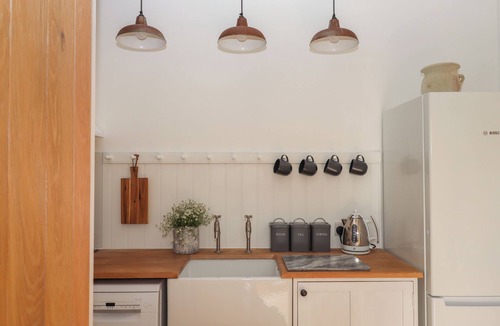 Thorverton Cottage | The Apple Shed