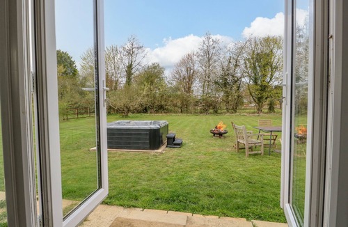 Wisbech Cottage | The Apple Shed