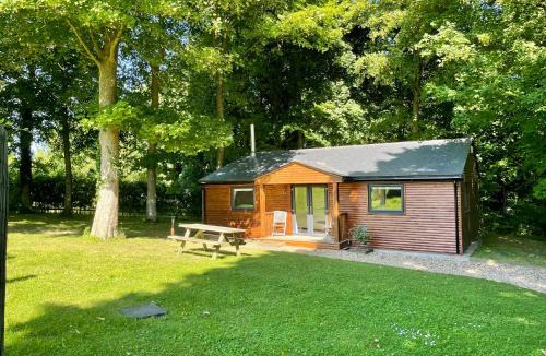 Heytesbury Ski Chalet | The Applewood Lodge