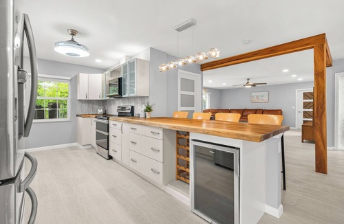 Braden River House | The Aqua House | Heated Pool + On The Golf Course