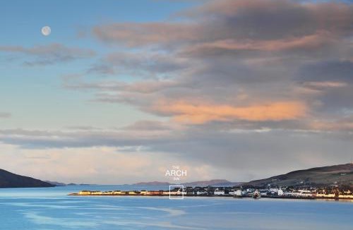 Ullapool Hotel | The Arch Inn