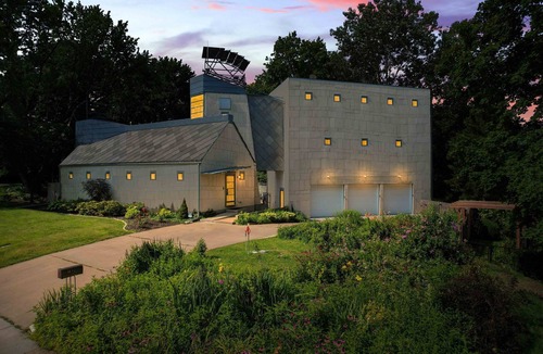 Lawrence House | The Architect's Modern Castle- Heated Pool w/Expansive Private Patio/KU Adjacent