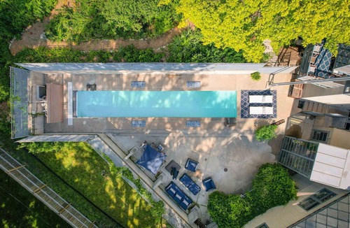 Lawrence House | The Architect's Modern Castle- Heated Pool w/Expansive Private Patio/KU Adjacent