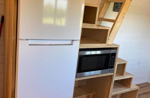 Cecil Cabin | The Arkansas Tiny House