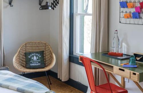 Livingston Manor Hotel | The Arnold House