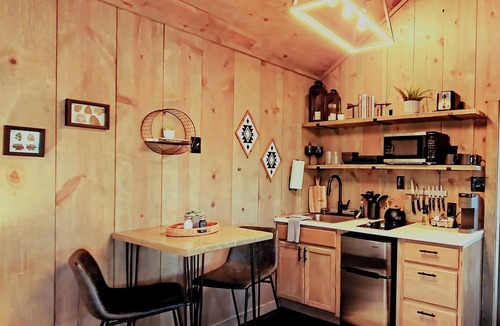 Hondo Cabin | The Arrowhead Cabin