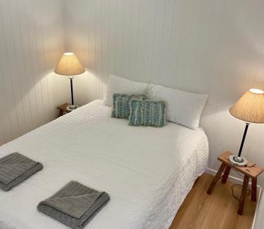 Boreen Point Apartment | The Art Gallery Boreen Point