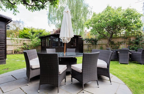 Village House | The Art House