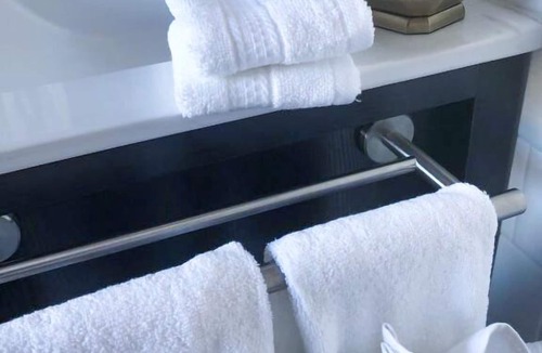 Squire Park House | The ART INN Seattle