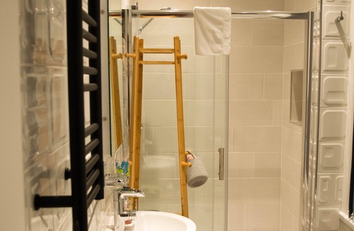 South Shore House | The Arthington Guest House