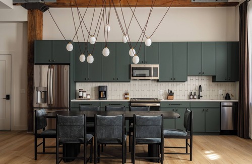Northern Liberties Apartment | The Artisan's Duplex - 8Bd/5.5Bth w/2 Car Parking!