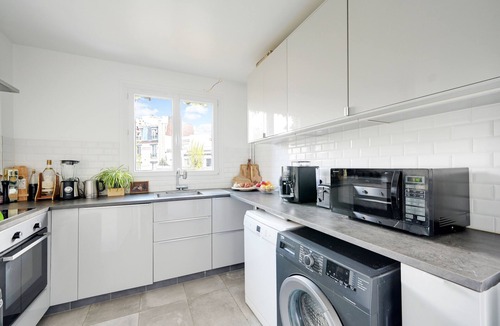 Quartier de la Maison-Blanche Apartment | The artist