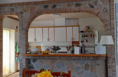Caudete Villa | The artist's house, 3 bedrooms, 6 guests, private pool, garden, air conditioning