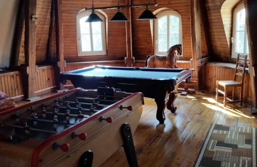 Charmes House | The artistic castle