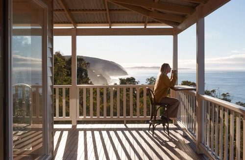 Lorne House | The Artists Beach House