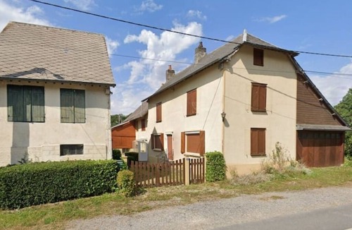 Montmeillant House | The Artists' Refuge