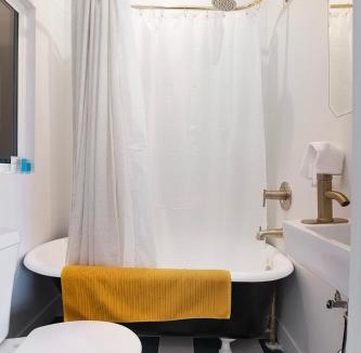 Downtown Apartment | The Arts