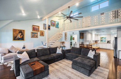 Point Venture House | The Ascent - Waterfront Home w Priv Dock & Pool