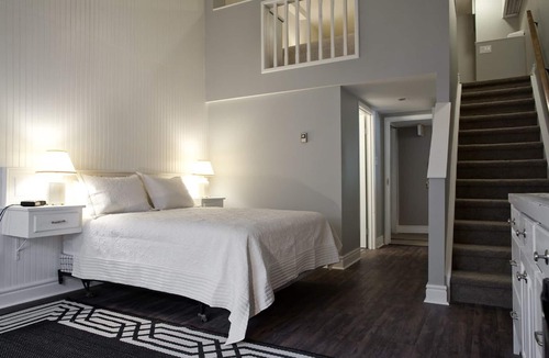 Bayfield Hotel | The Ashwood