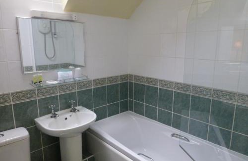 Atherstone Hotel | The Atherstone Red Lion Hotel