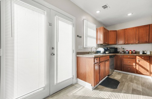East Point House | The ATL Escape