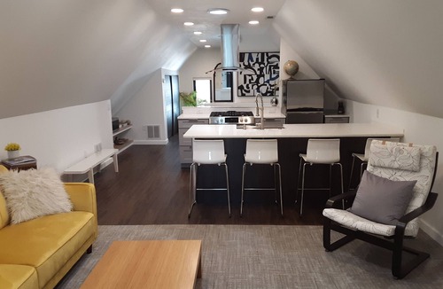 Omaha House | The "ATTIC" at Westchester 1 bed apartment