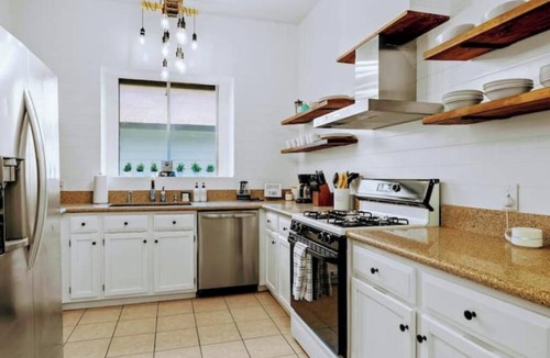 Wells Branch House | The Austin Oak! Single level 3 bedroom charmer!nn