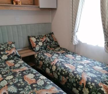 Tattershall Resort | The Avenue