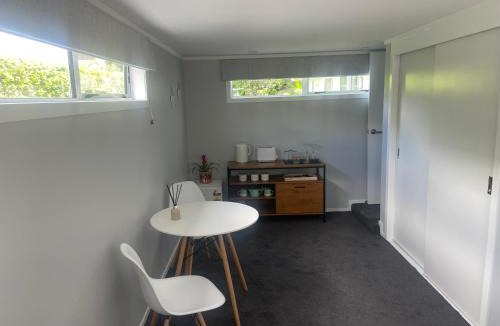 Tauranga South Apartment | The Avenues Hideaway