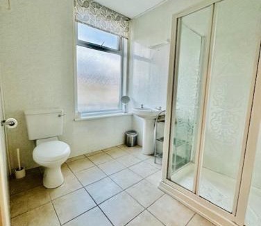 Blackpool Town Center House | The Avon