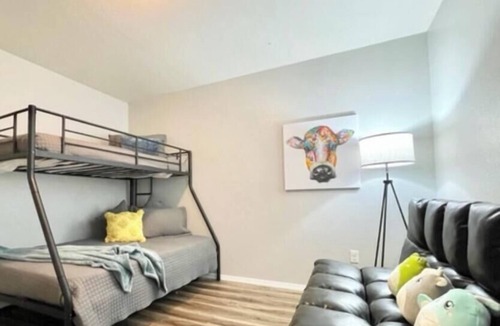 West Plains House | The Ayn-920