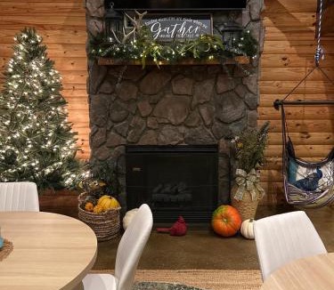 McCall Creek Bed & Breakfast | The Back Field