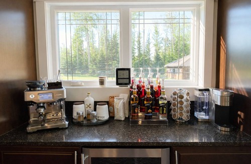 Candle Lake Cottage | The Back Nine House - 4BR Luxury Near Candle Lake Golf - Prairie & Pine