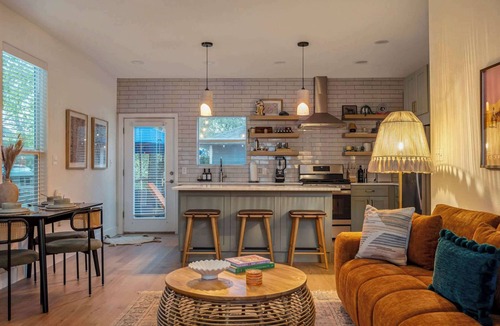 Chestnut House | The Backyard Collective - 6BR 2 Homes, Pool & More