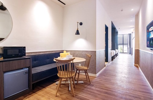 Kampung Simpah Hotel | The Bagan Suite